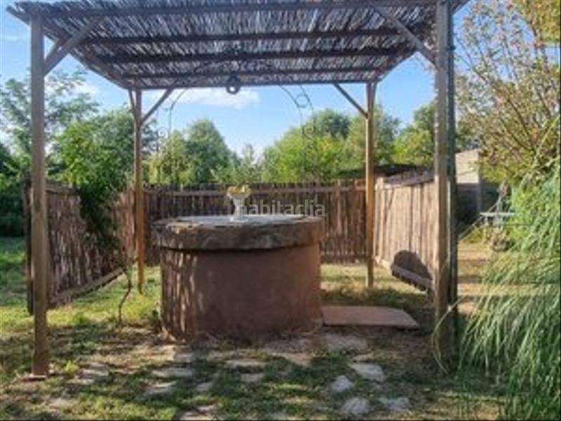 Foto 0af65c3d-b707-475a-825f-731a21ebad75. Masia amb xemeneia calefacció piscina a Colmenar de Oreja