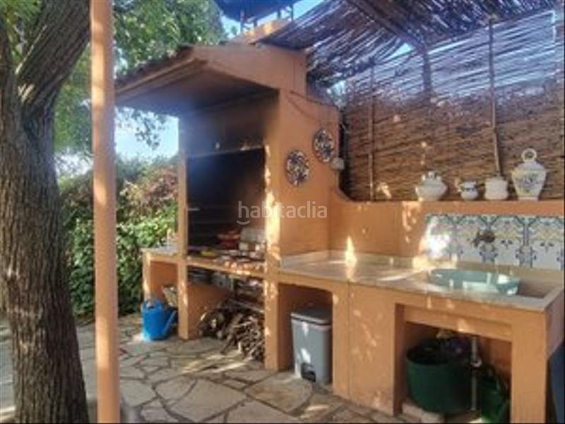 Foto 3c940a2d-b0dc-420b-a7d5-402588063286. Masia amb xemeneia calefacció piscina a Colmenar de Oreja