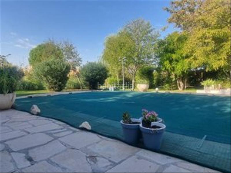 Foto e3bf7e6a-0b3a-4b56-839c-b7d615c8205f. Masia amb xemeneia calefacció piscina a Colmenar de Oreja