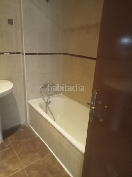 Foto 9f7b392e-3d0e-4f9d-9d9f-eaafb39d81db. Pis amb calefacció a Entrada-Gasolineras Ocaña