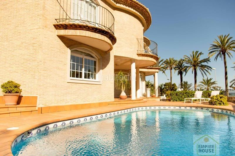 Foto f9ceecb2-c694-4bcb-b24e-f978f21b46b2. Miete chalet mit heizung parking pool in El Faro Cullera