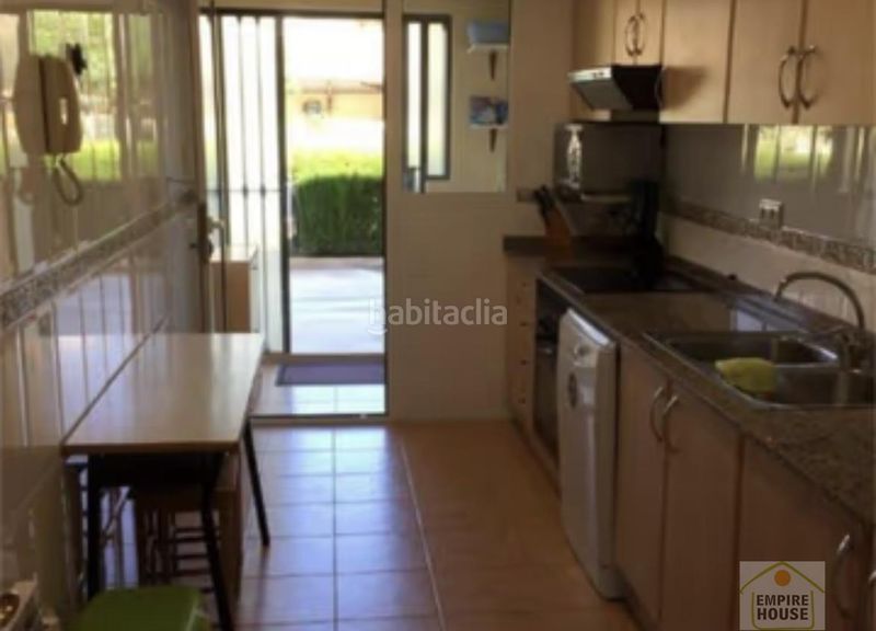 Foto 3f8e64a8-b701-4ca1-aca1-80df1119832a. Alquiler chalet  en Foios
