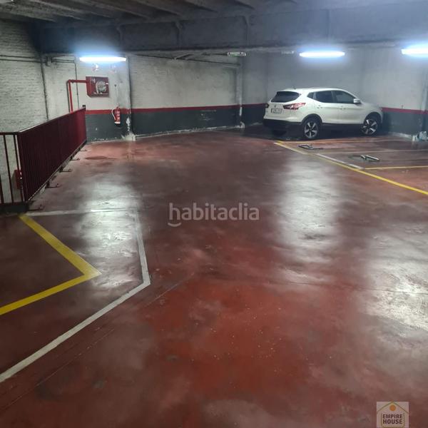 Foto 54e06950-b1a8-4af3-87bb-1f8beb48c2b1. Autoparkplatz in Russafa Valencia