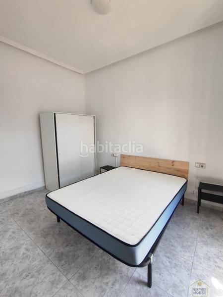 Foto c789026f-eac8-4e79-846e-17a91b934566. Miete etagenwohnung in En Corts - Doctor Waksman Valencia