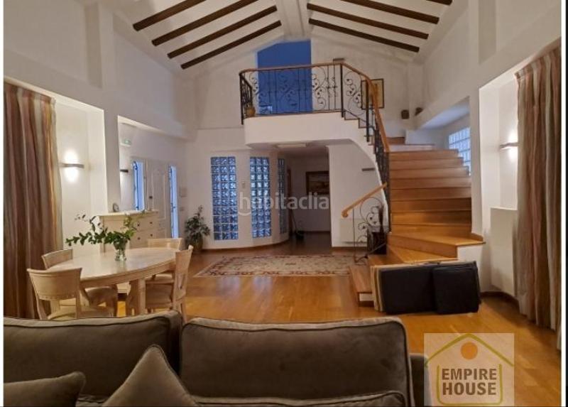 Foto 16d61505-9011-4b6d-b00d-4b15f254f63f. Chalet  en Godelleta