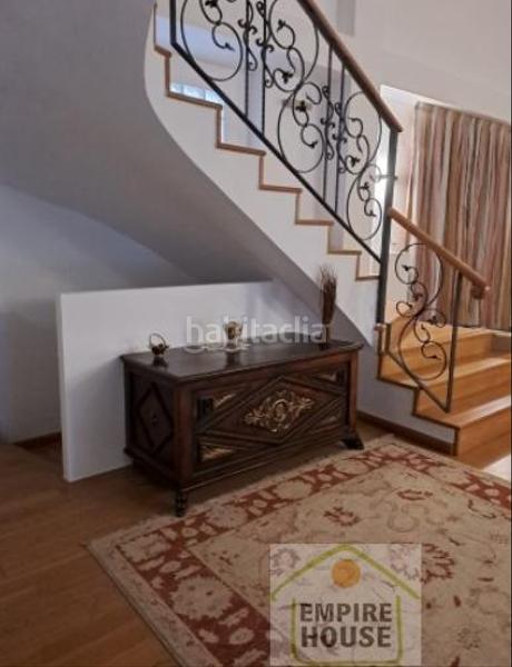 Foto 5a54055b-bd2d-41d7-86f9-ab1da865601d. Chalet  en Godelleta