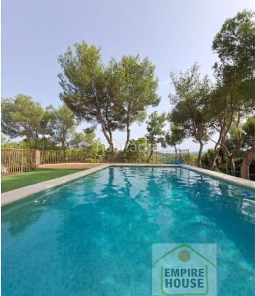 Foto a4c5a013-a21d-47b4-87f3-e5ec012b0d71. Chalet  en Godelleta