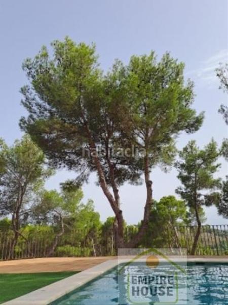 Foto ac42d763-861c-4005-9e17-6f98451c06b4. Chalet  en Godelleta