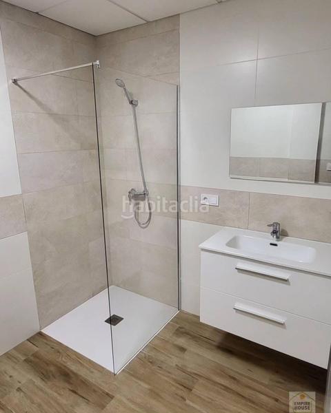 Foto 324f6bbd-63da-46ab-b39d-5452d5d0b8c1. Apartamento  en Torrefiel Valencia