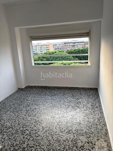 Foto 57fbdfa8-c68d-474f-9f1f-f8c5bb037286. Piso  en Barrio de Patraix Valencia