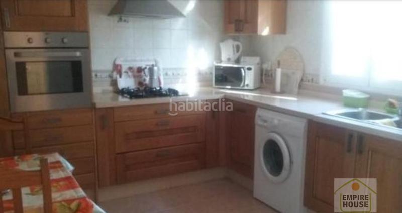 Foto f61392c2-64cd-4bd8-af6f-8afeb039a456. Xalet amb piscina a Casco Antiguo Llíria