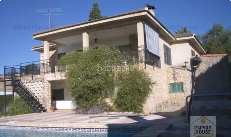 Foto 00792c82-4bcf-424c-8f19-344321c12011. Xalet amb piscina a Monte Real Torrent