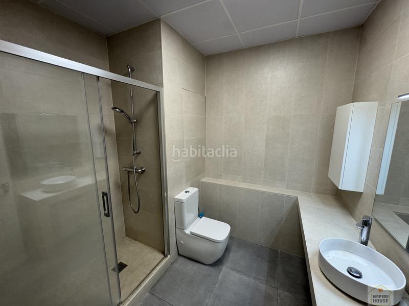 Foto 4257cb88-ecfa-4441-b9d3-2b7fb19eba50. Pis amb aparcament a El Castell Burjassot