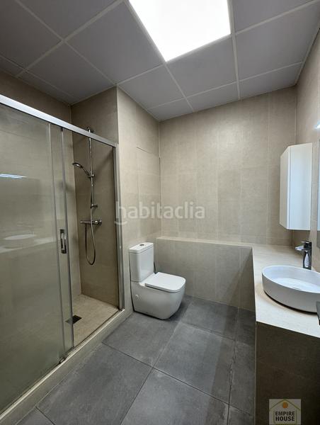 Foto 5e0e0d1a-2b7b-4569-ad84-58f3d75795fa. Pis amb aparcament a El Castell Burjassot