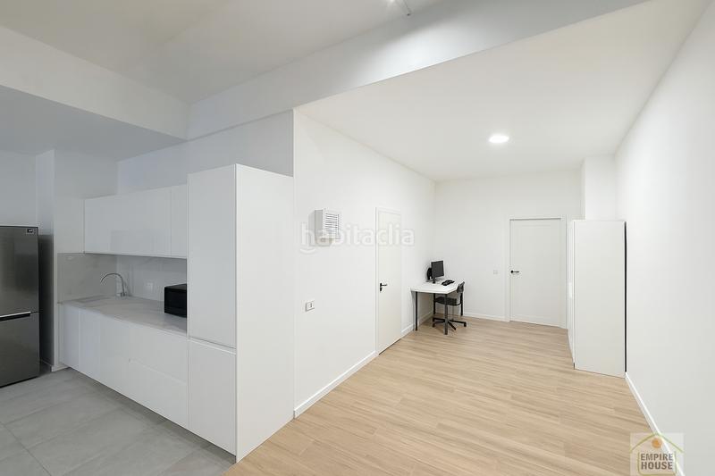 Foto 8a2e4006-72d0-4e75-96a6-326686c24197. Pis amb aparcament a El Castell Burjassot