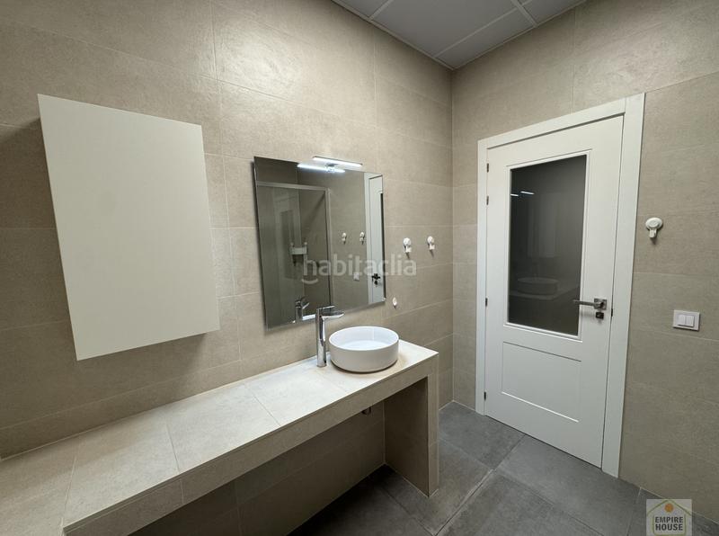 Foto 8e9f984a-d97d-4d03-b0c9-db05abe7ec4a. Pis amb aparcament a El Castell Burjassot