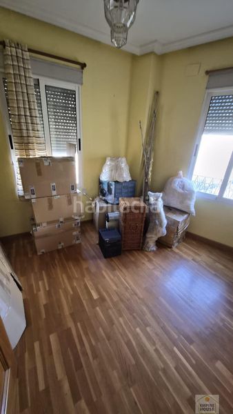 Foto 0f1d7bae-4ad1-441b-aa8a-4ba2e9477906. Rent flat in Arrancapins Valencia