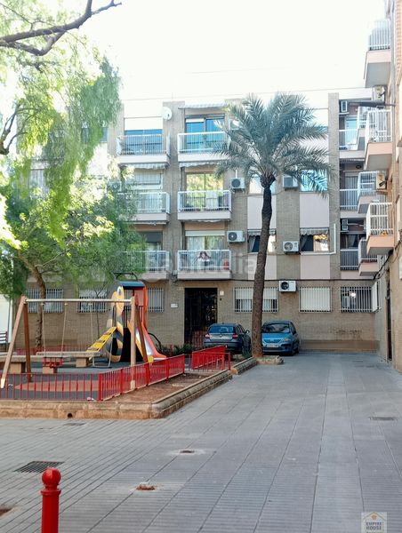 Foto 126a928e-c8e7-41b2-830d-9959e99b2939. Pis amb calefacció aparcament a Zona Calle Valencia Torrent