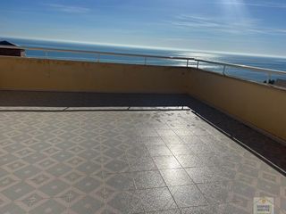 Ático  Les amplaries frontal al mar. Oropesa del maratico