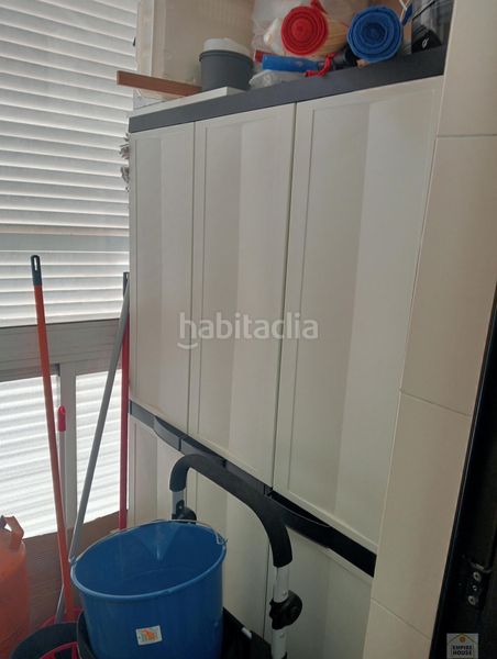 Foto df0fd65c-b0ff-4571-8545-2b3a818f9dd4. Pis amb calefacció aparcament a Zona Calle Valencia Torrent
