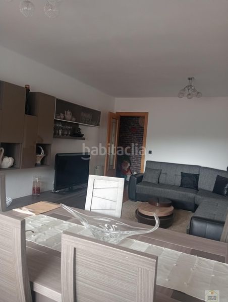 Foto 0375394d-2a06-4292-bee7-0ec979d2f2f1. Piso  en Santa Rita Paterna