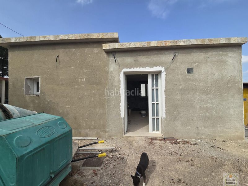 Foto 0d28cf45-db33-4f5a-aaa8-10fe8662bd9b. Chalet  en Alberic