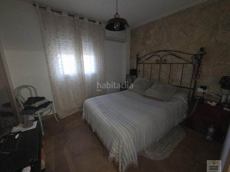 Foto 3ed892e4-1abd-45a3-a43d-b7e6ac6b2a7e. Chalet  en Alberic