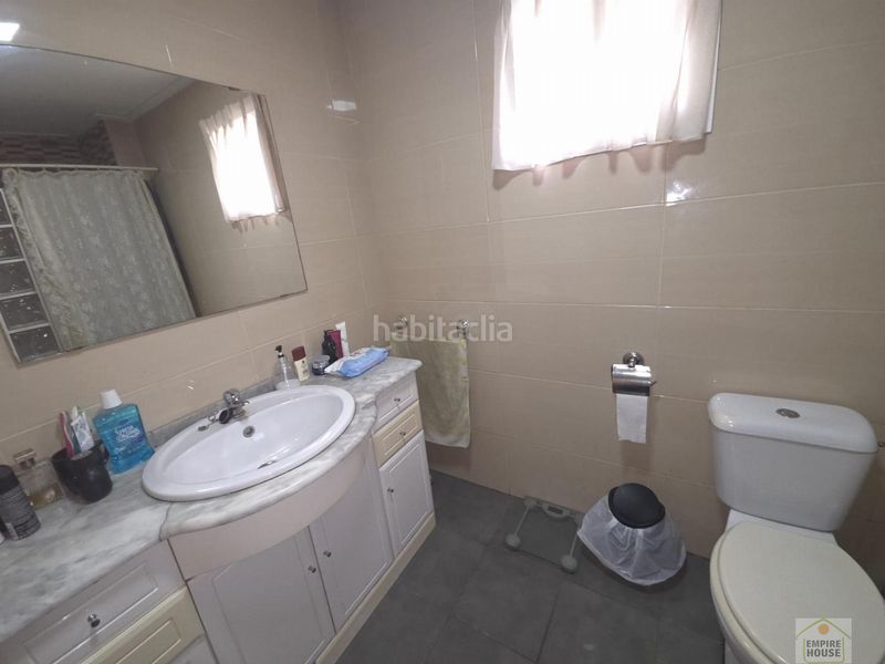 Foto 7358aca8-ab51-4456-a17f-265d1e192253. Chalet  en Alberic