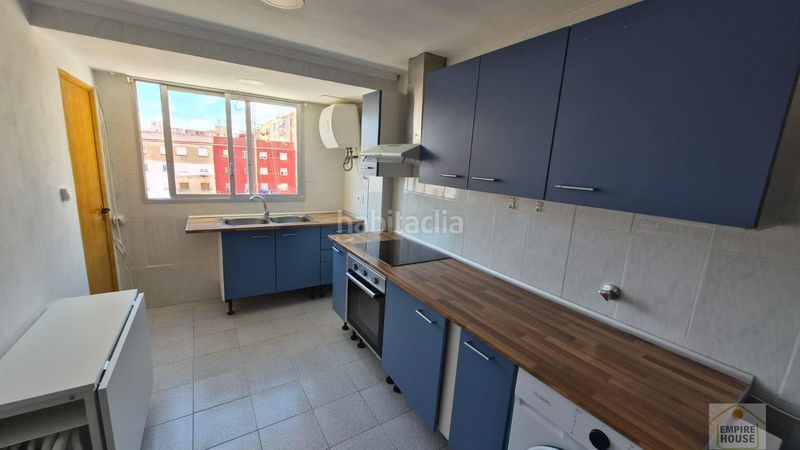 Foto 4a4ff35a-de56-4f73-9663-c4db65ad5a5e. Pis a Tormos Valencia