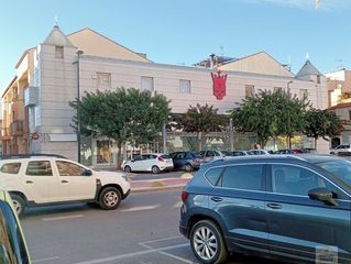 Miete Geschäftsraum  Meliton. Aldaialocal