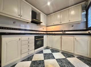 Appartement  Avinguda de catalunya. Piso en av catalunta cerdanyola del v.