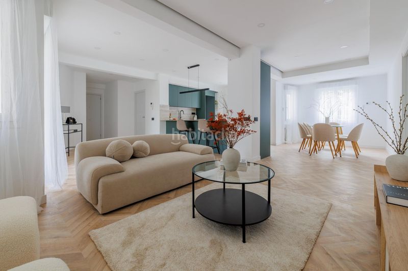 Foto 9faeb372-852e-419f-bfd3-2b357a92654c. Apartament amb aparcament a Prosperidad Madrid