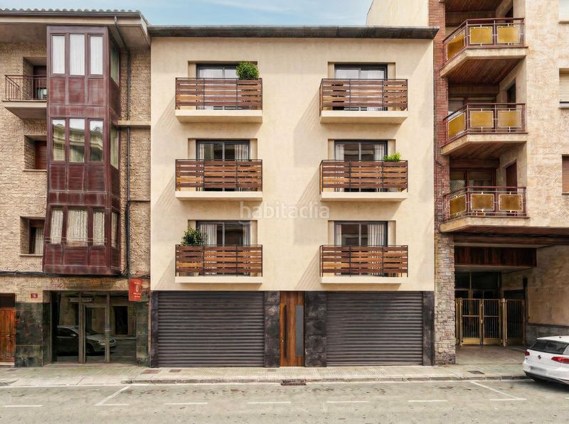 Foto d83af3c4-028f-444d-91df-90f74016522f. Dúplex amb aparcament a Puigcerdà