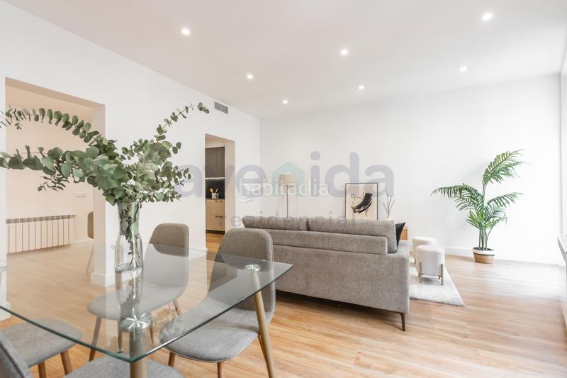 Foto 73e7a276-fc29-4004-957b-ac4881c6db8a. Apartament a Palacio Madrid
