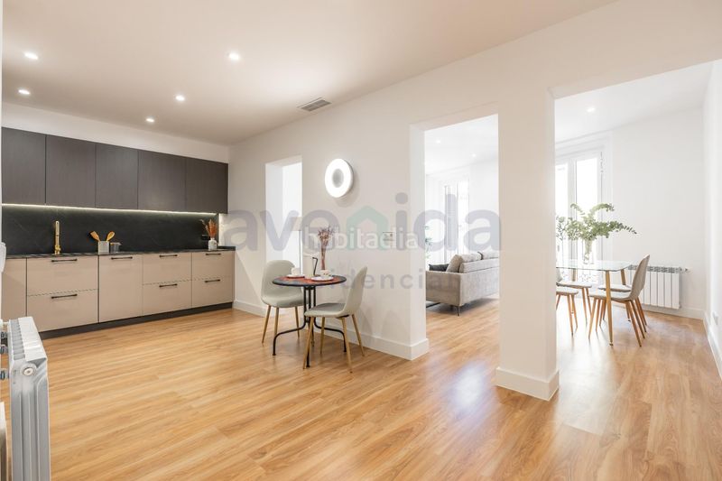 Foto ef1dd06a-0e53-49a8-8ee7-7c2497636200. Apartament a Palacio Madrid