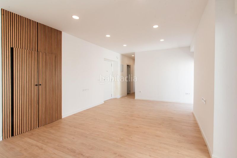 Foto a57b3864-7421-42ca-b46a-ffdd19fe80e0. Flat in Centro Histórico Cádiz