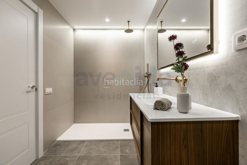 Foto 6d674608-5060-44e7-b784-fc48279d1754. Flat in Palacio Madrid