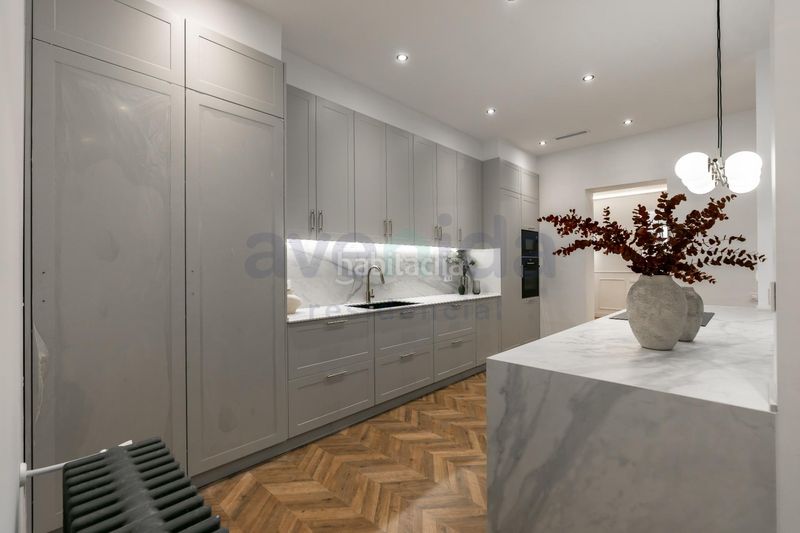 Foto 71c48946-911c-46f4-834f-3a5102b2d574. Flat in Palacio Madrid