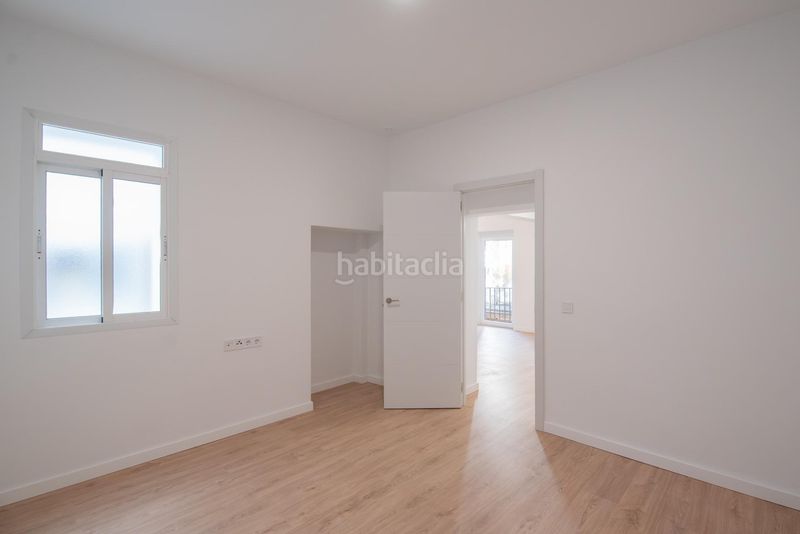 Foto d18a4e94-b53c-49a3-85d0-fe22ea490f51. Pis a Centro Histórico Cádiz