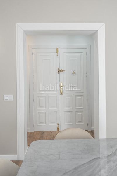 Foto d1f68e24-a1fd-4120-8e5b-bc575d8e4f5e. Apartament amb calefacció a Argüelles Madrid