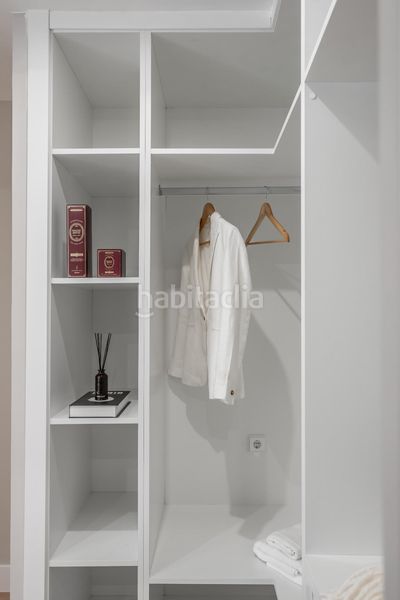 Foto 18249f2a-9db4-4614-bdf9-48268b49b9ad. Flat in Castillejos-Cuzco Madrid