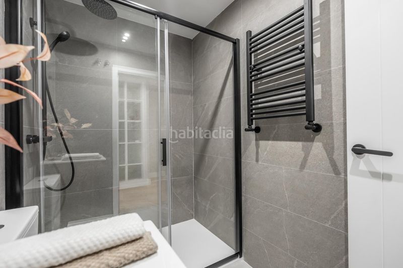 Foto bc22c05b-6c9e-4a8b-abe4-a5683b324e0c. Flat in Castillejos-Cuzco Madrid