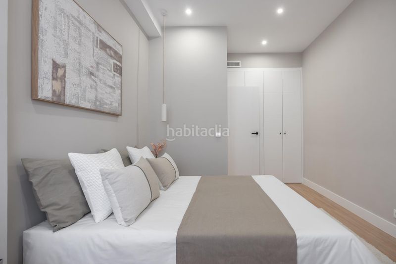 Foto ce7263bf-2853-4752-80ba-eda5b6202d7d. Flat in Castillejos-Cuzco Madrid