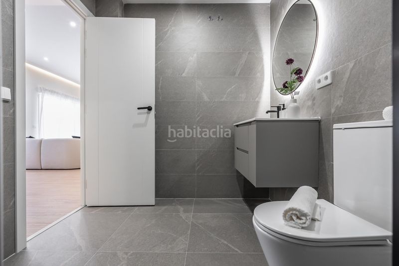 Foto d5389b87-8e71-4dc3-885b-eb78d9bc7bb7. Flat in Castillejos-Cuzco Madrid