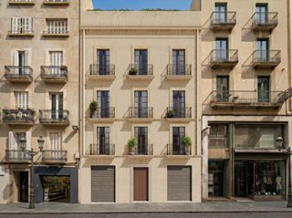 Etagenwohnung  Carrer carrer unió. Exclusividad en el corazón de tarragona