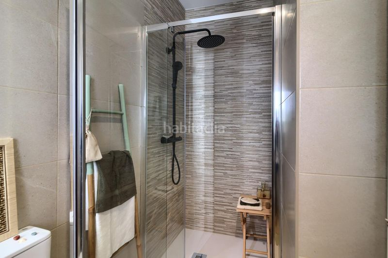 Foto 308c9964-8104-4286-aa25-5fe58ac4d3b9. Planta baixa a Russafa Valencia