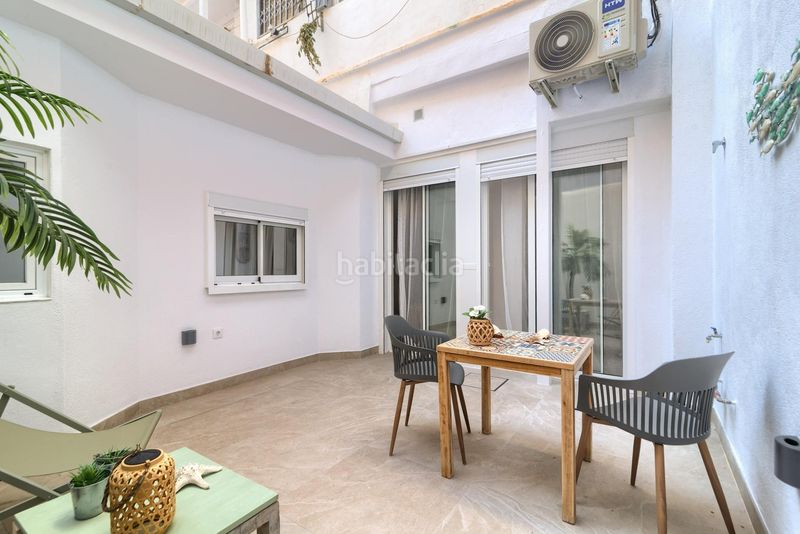 Foto 87ddf873-0484-41ce-9dc1-77367cdc7165. Planta baixa a Russafa Valencia