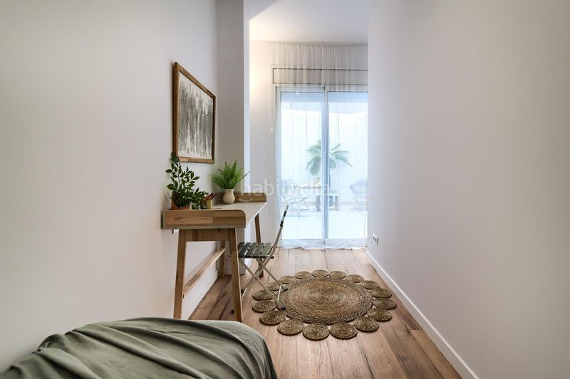 Foto 8822b344-7960-4040-9651-89f49b183607. Planta baixa a Russafa Valencia