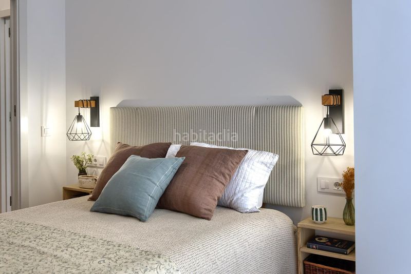 Foto e0602ebf-7535-4048-a5ad-fa2bb6667d96. Planta baixa a Russafa Valencia