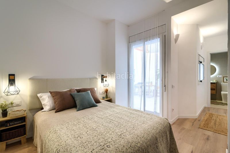 Foto e7eb3cda-70a9-43af-a74a-8bff5a7e9d95. Planta baixa a Russafa Valencia